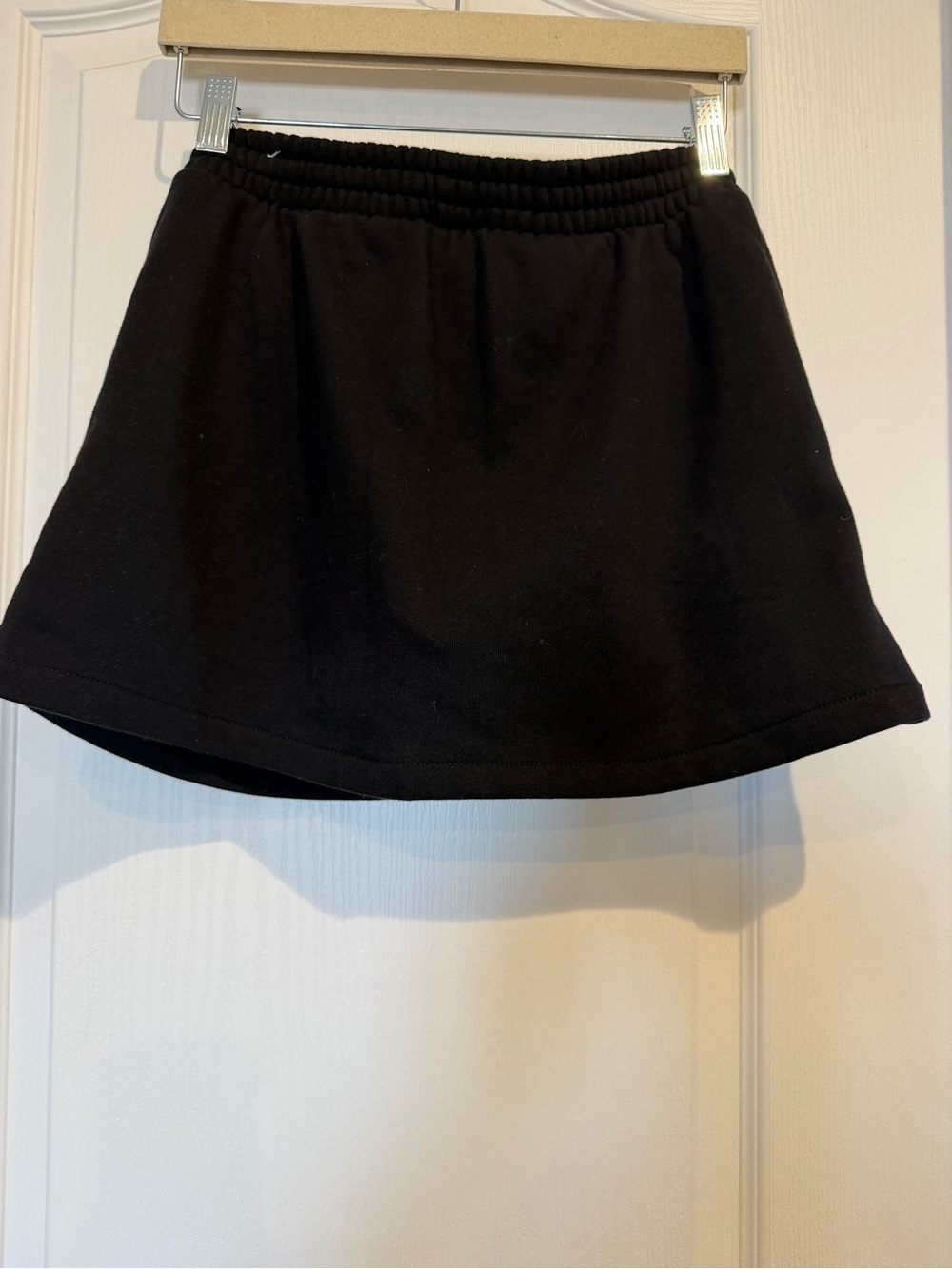 PINK Victoria's Secret Black Casual Knit Skirt - Picture 2 of 6